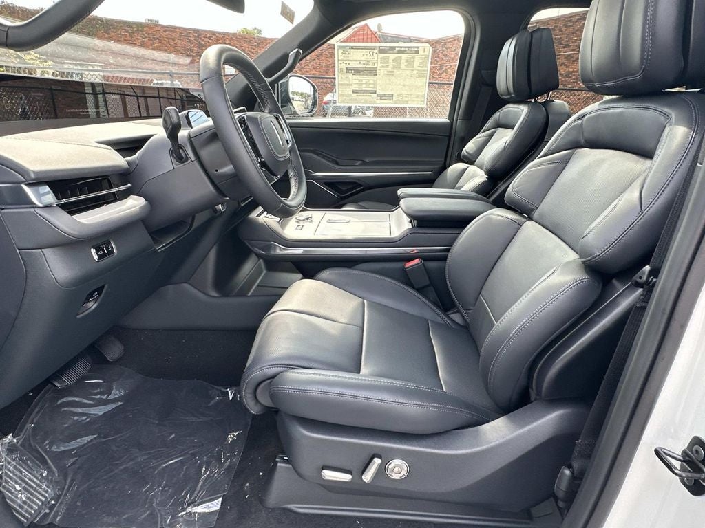 2025 Lincoln Navigator L Reserve