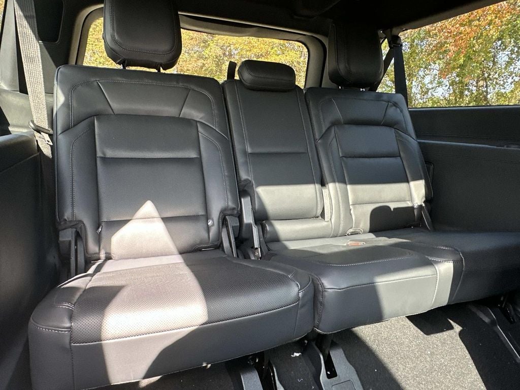 2025 Lincoln Navigator L Reserve