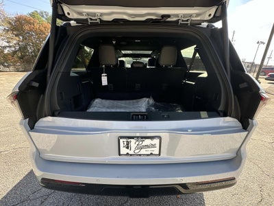 2025 Lincoln Navigator L Reserve