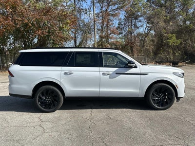 2025 Lincoln Navigator L Reserve