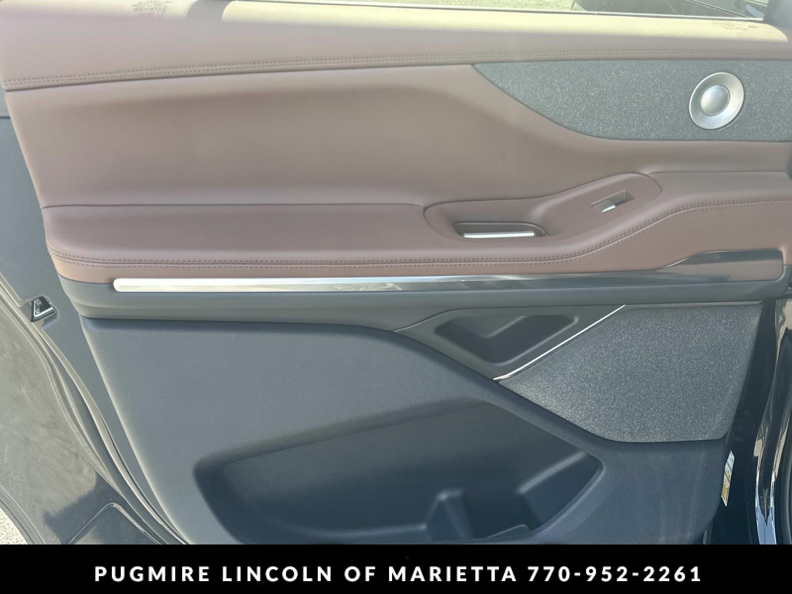 2026 Lincoln Navigator L Reserve