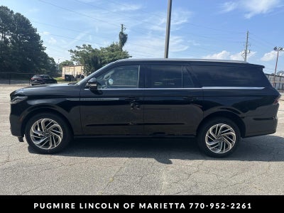 2026 Lincoln Navigator L Reserve