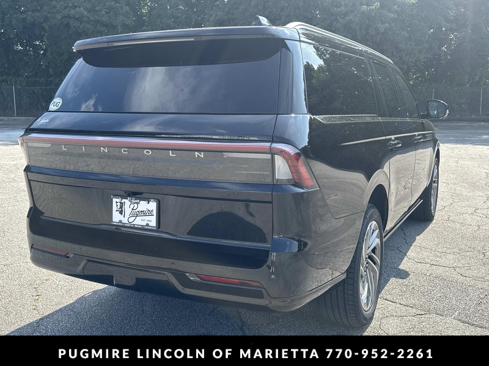 2026 Lincoln Navigator L Reserve