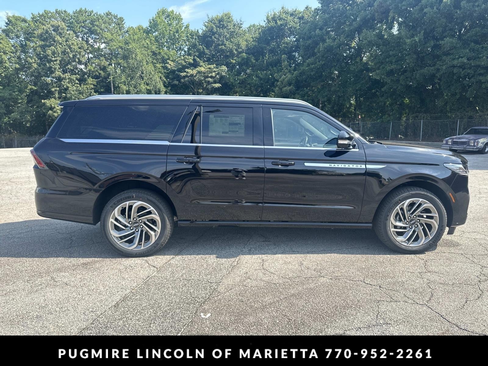 2026 Lincoln Navigator L Reserve