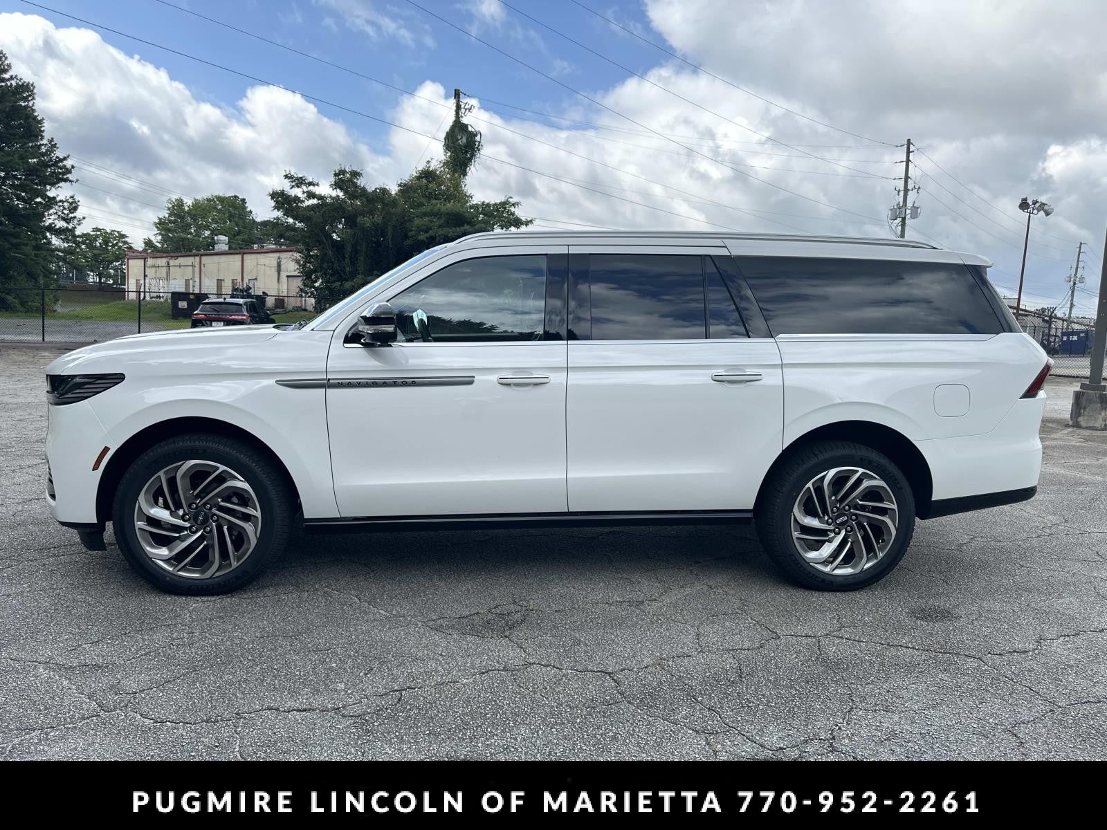 2026 Lincoln Navigator L Reserve