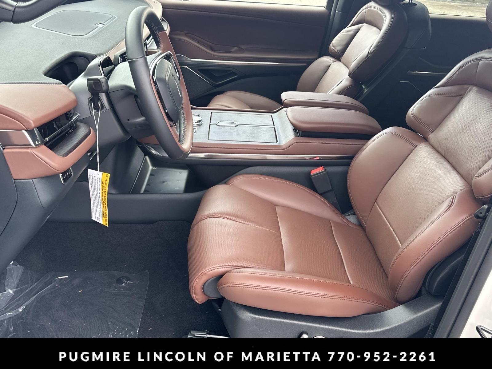 2026 Lincoln Navigator L Reserve