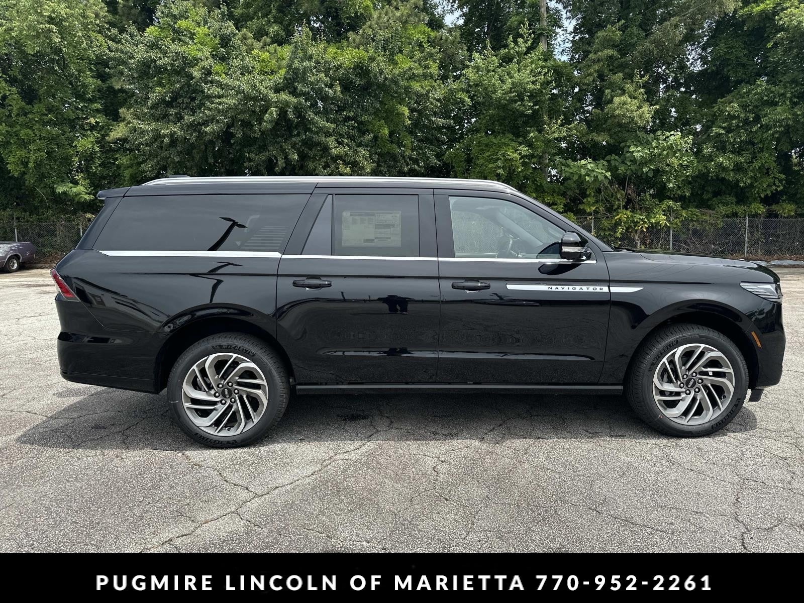 2026 Lincoln Navigator L Reserve