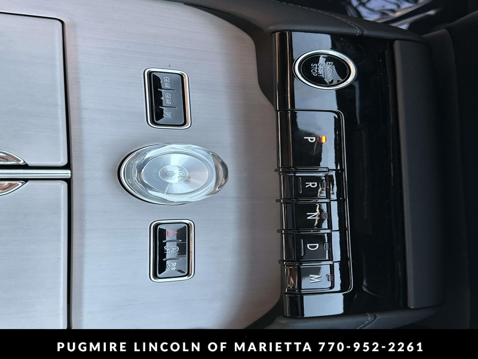 2026 Lincoln Navigator L Reserve