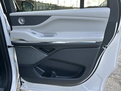 2026 Lincoln Navigator L Reserve