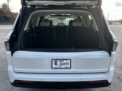 2026 Lincoln Navigator L Reserve