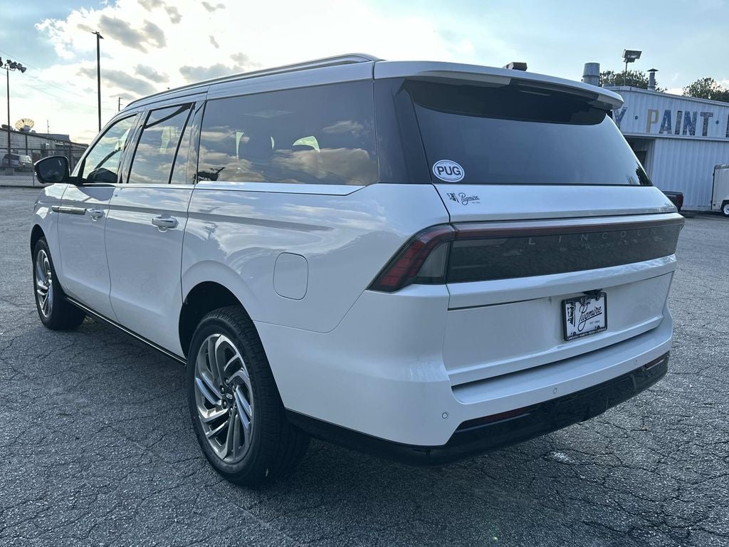 2026 Lincoln Navigator L Reserve