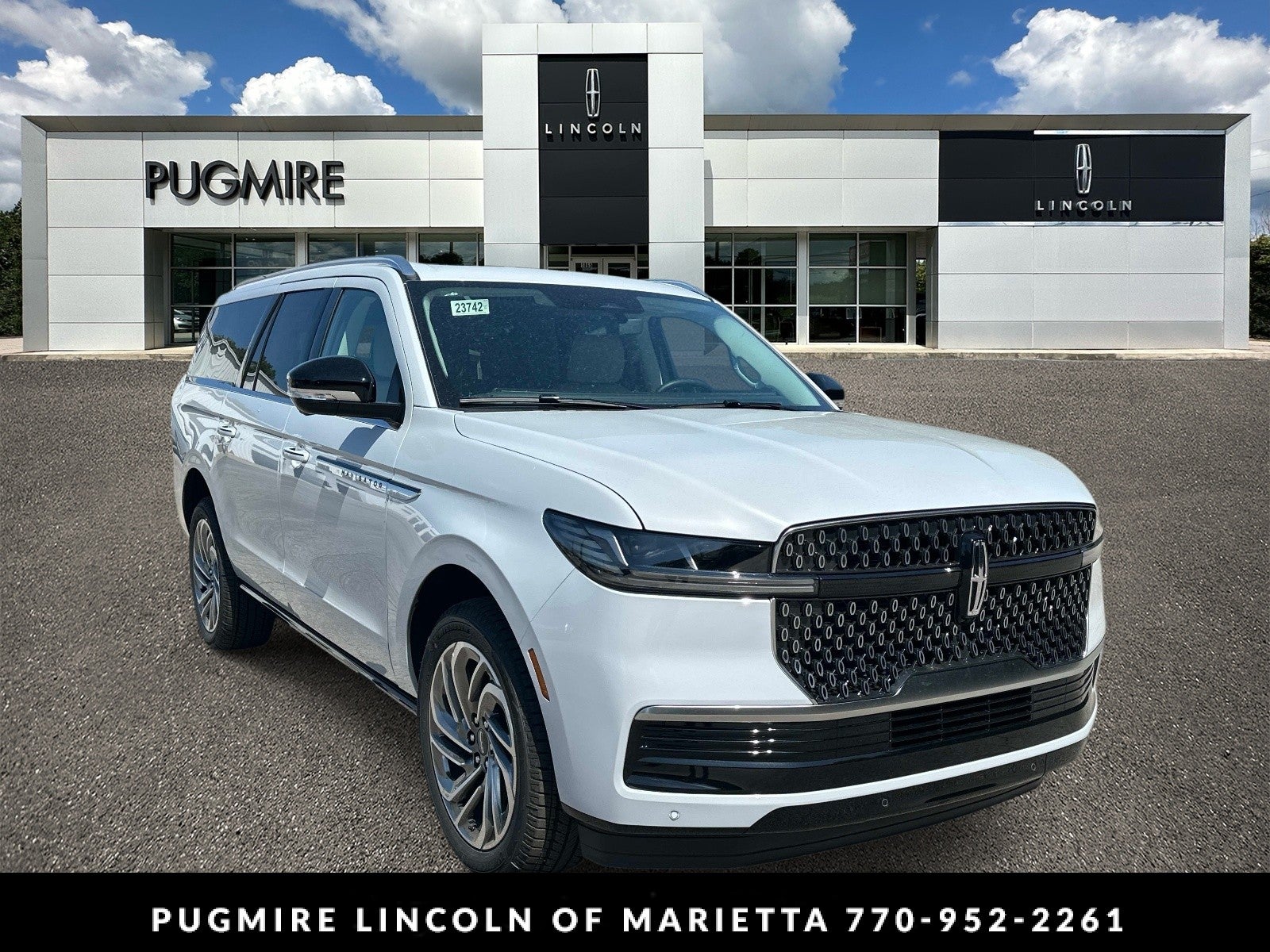 2026 Lincoln Navigator Reserve L 4WD's photo