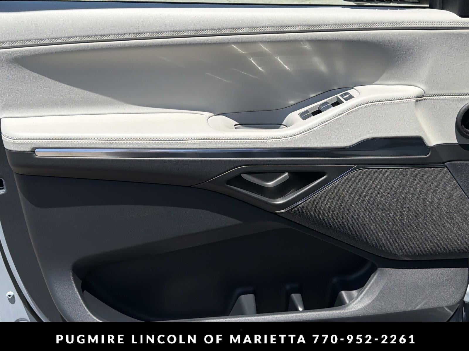 2026 Lincoln Navigator L Reserve