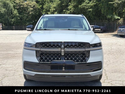 2026 Lincoln Navigator L Reserve