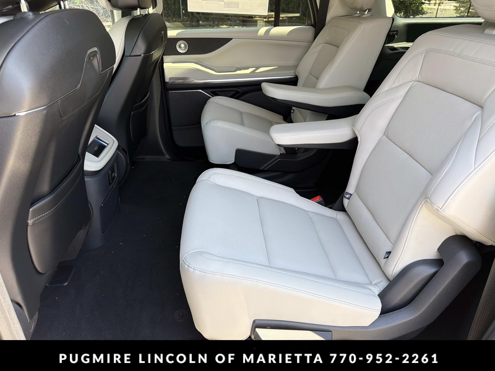 2026 Lincoln Navigator L Reserve