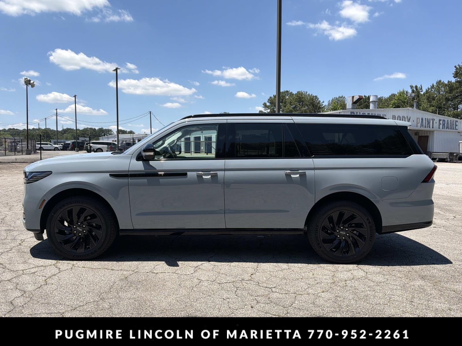 2026 Lincoln Navigator L Reserve