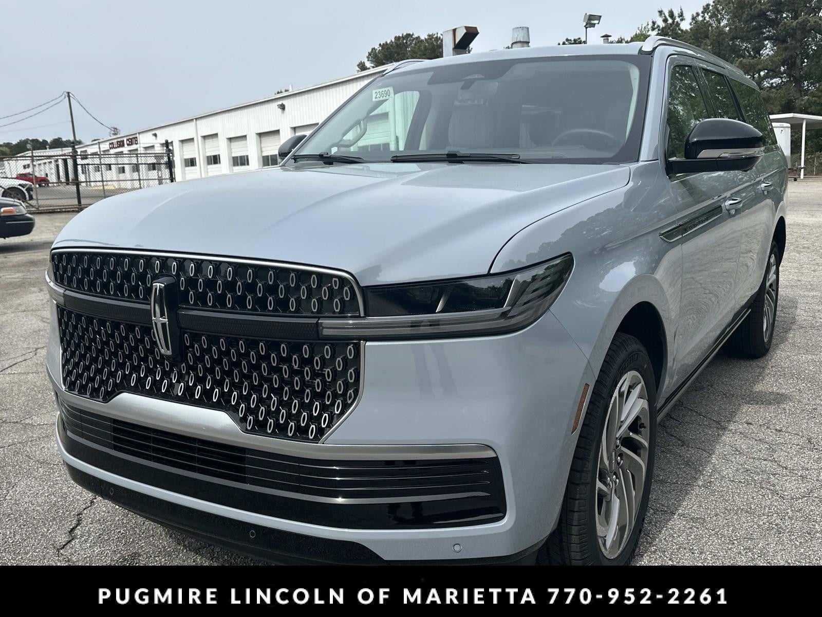 2026 Lincoln Navigator L Reserve