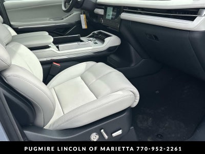 2026 Lincoln Navigator L Reserve