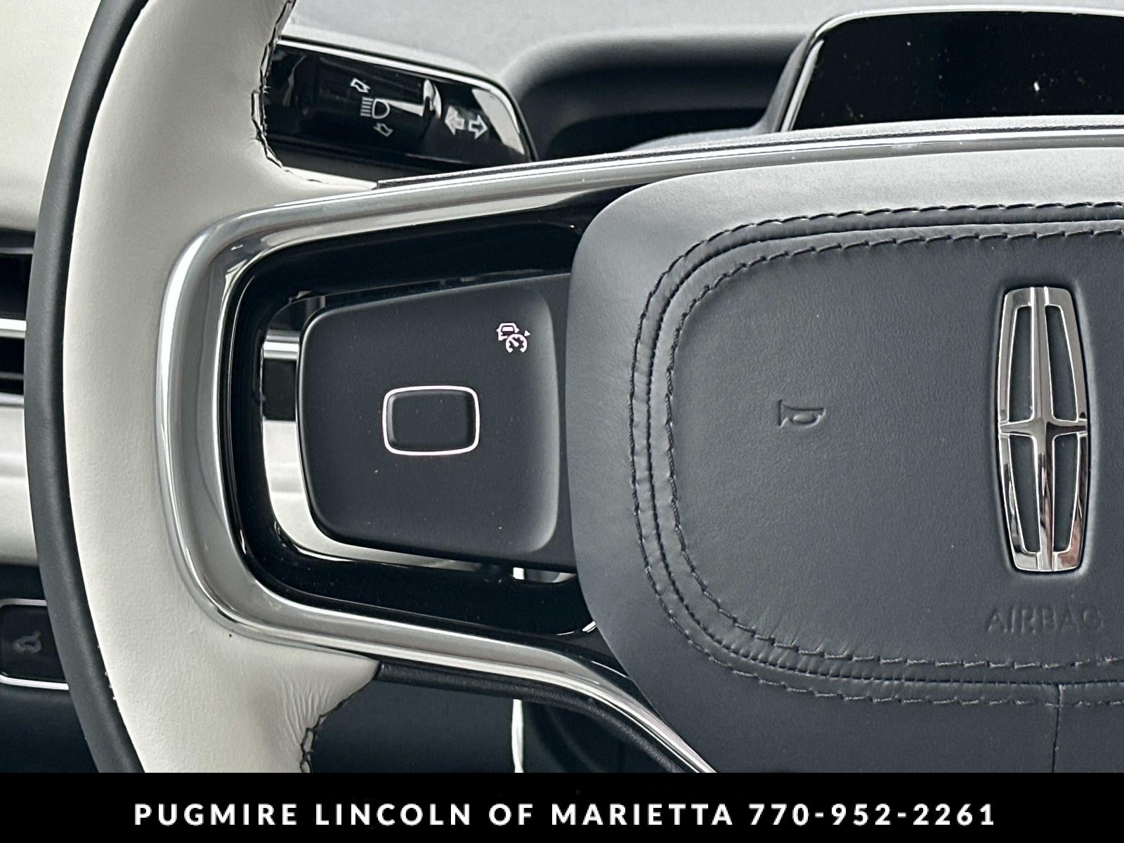 2026 Lincoln Navigator L Reserve