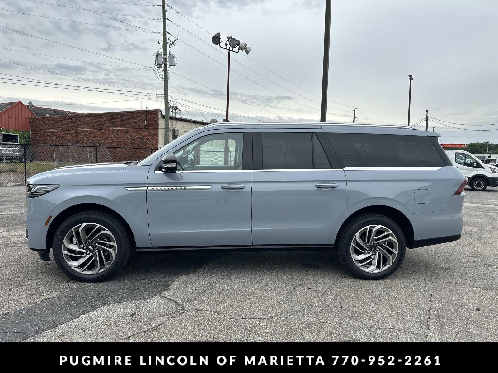 2026 Lincoln Navigator L Reserve