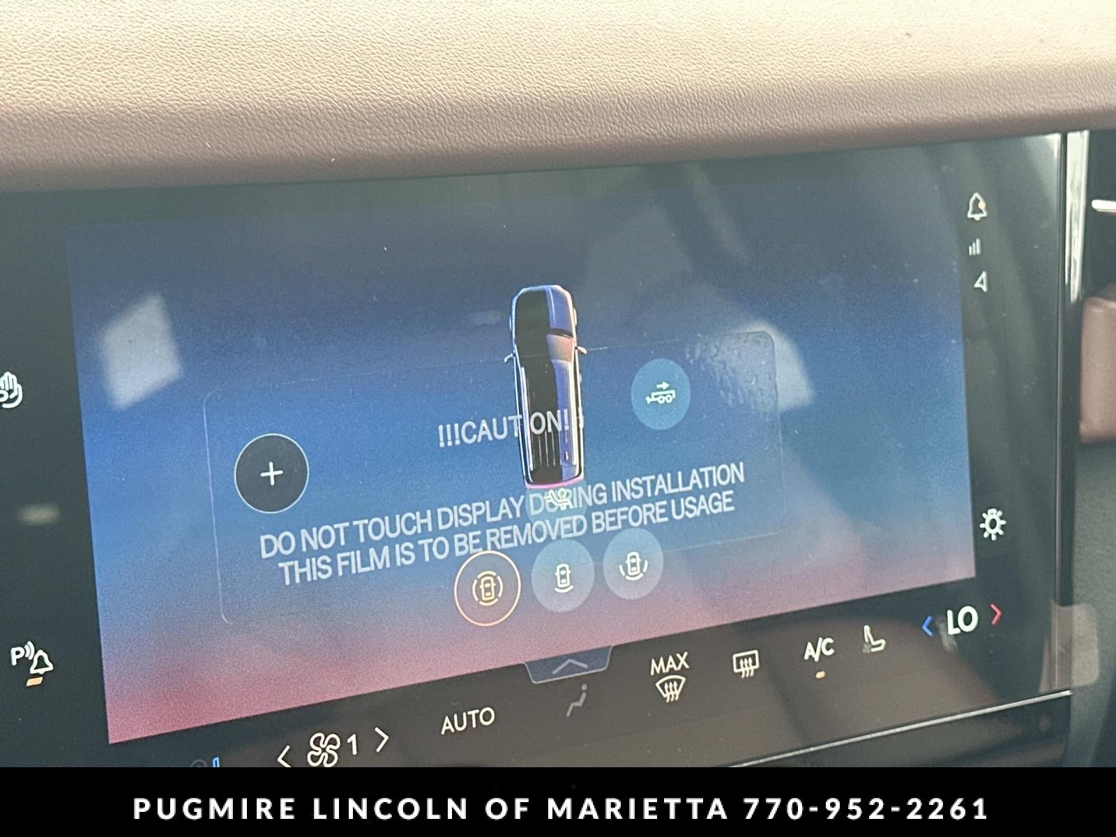 2027 Lincoln Navigator L Reserve