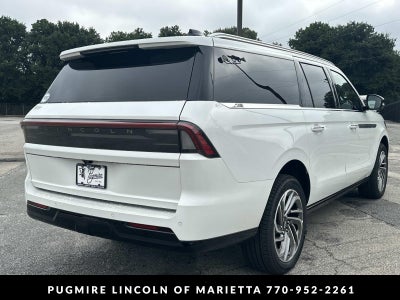 2027 Lincoln Navigator L Reserve