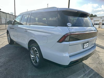 2026 Lincoln Navigator L Reserve