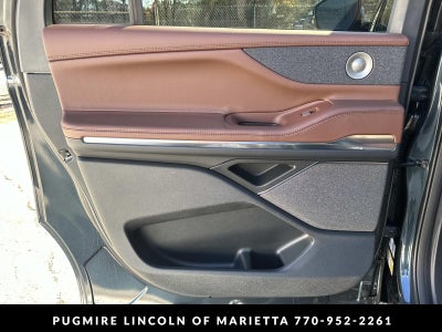 2026 Lincoln Navigator L Reserve