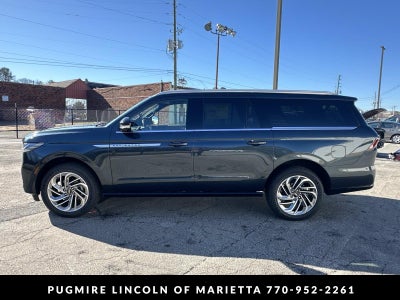 2026 Lincoln Navigator L Reserve