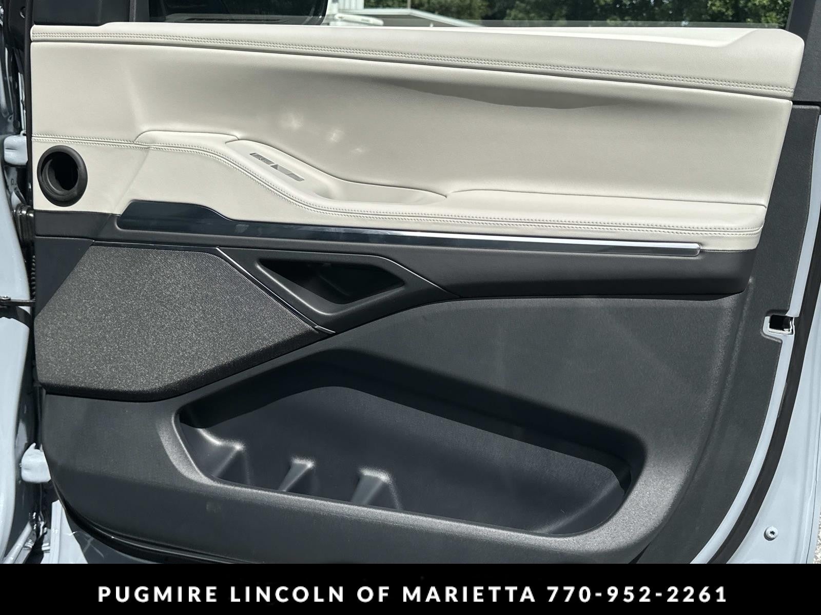 2026 Lincoln Navigator L Reserve