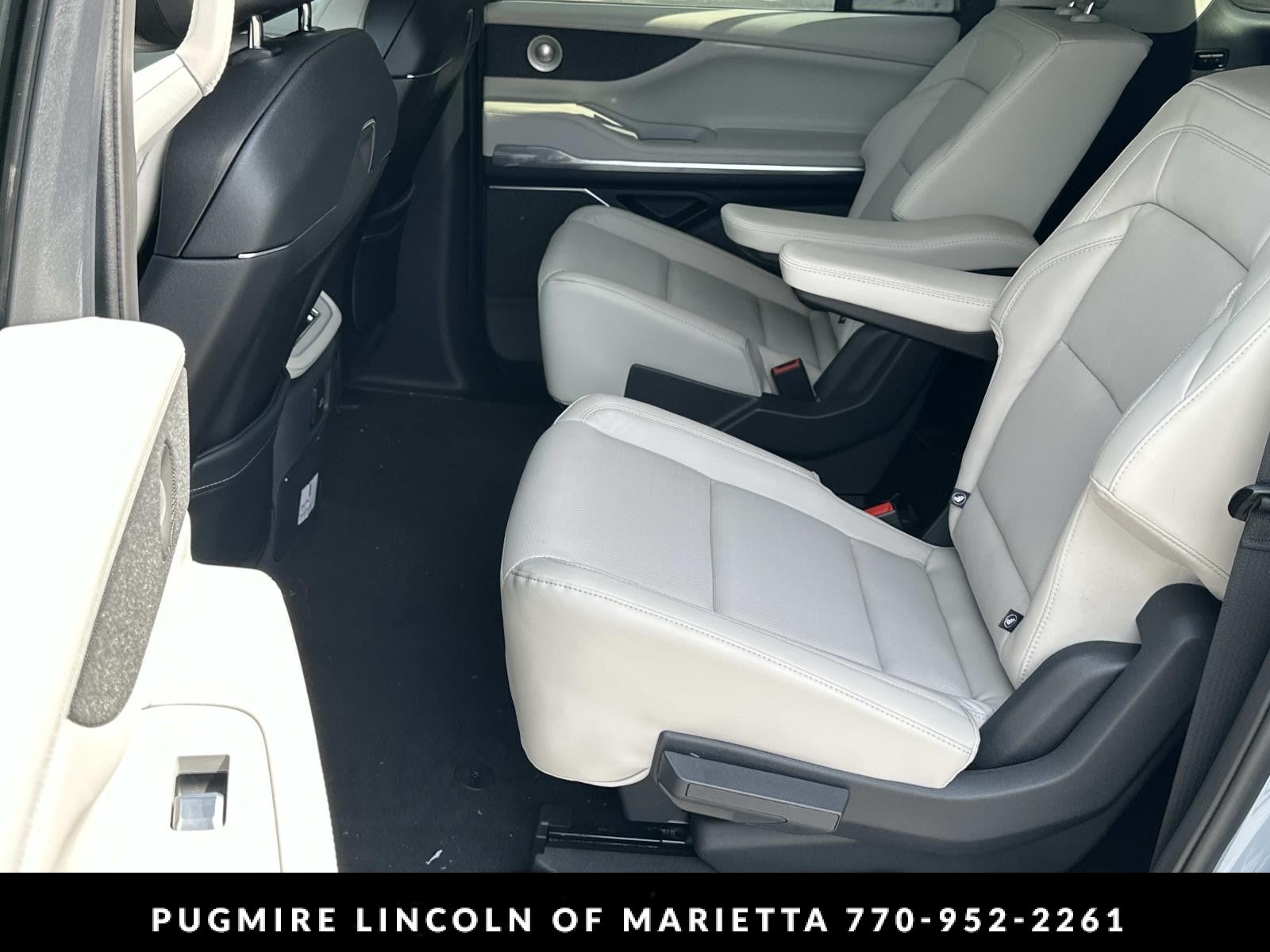 2026 Lincoln Navigator L Reserve