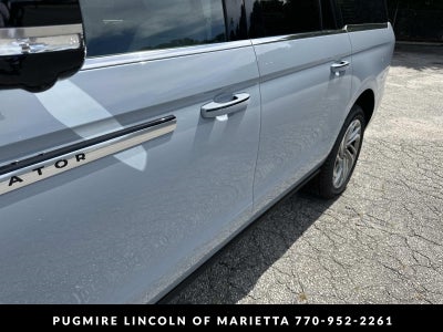 2026 Lincoln Navigator L Reserve