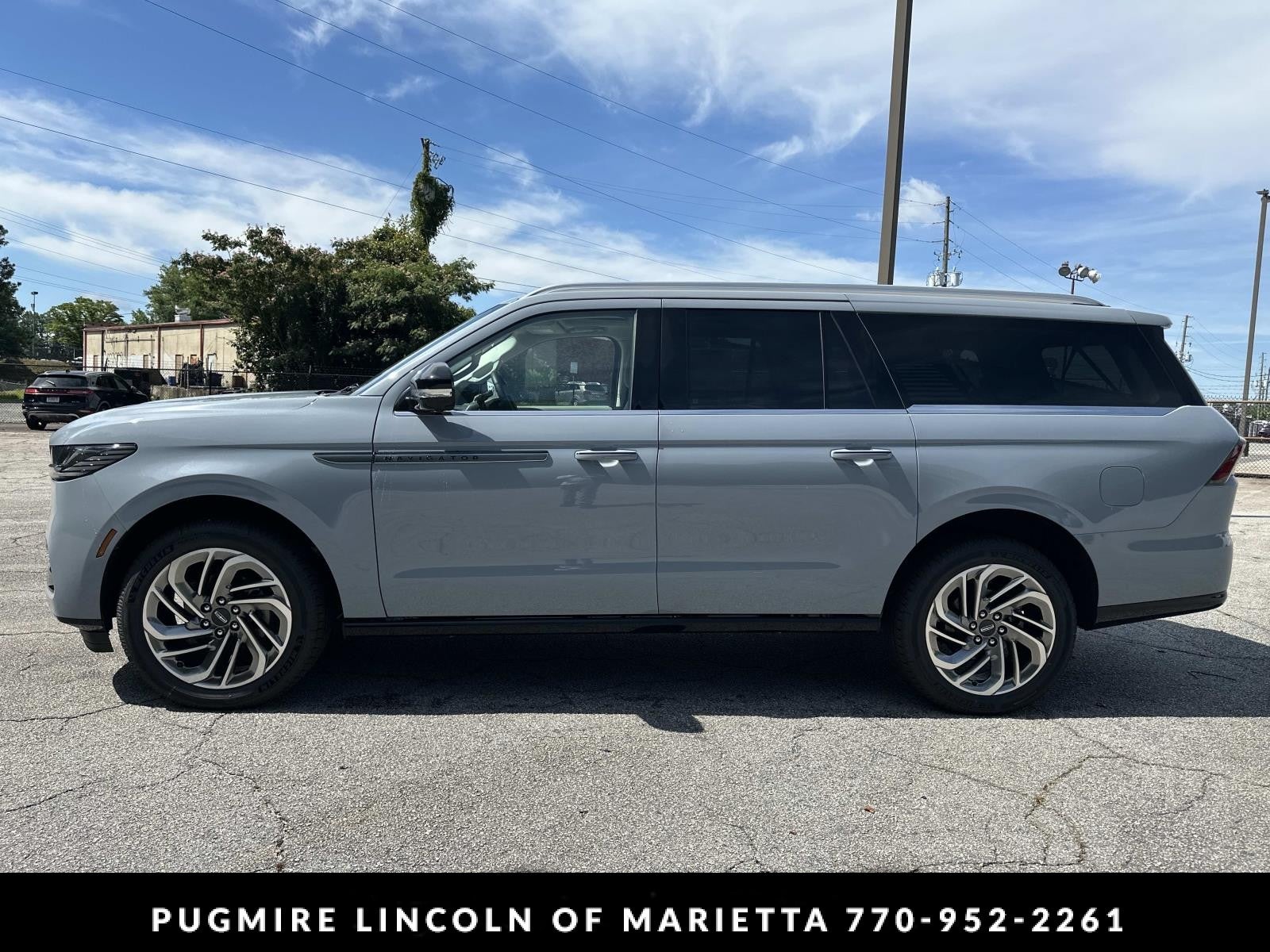 2026 Lincoln Navigator L Reserve