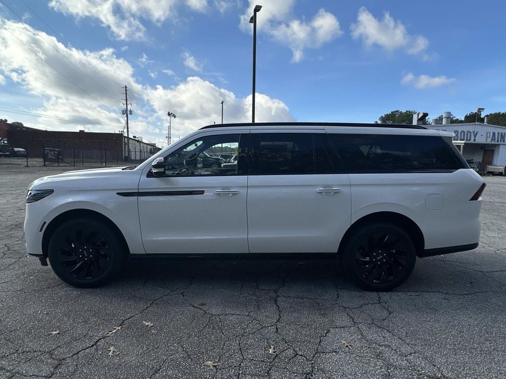 2025 Lincoln Navigator L Reserve