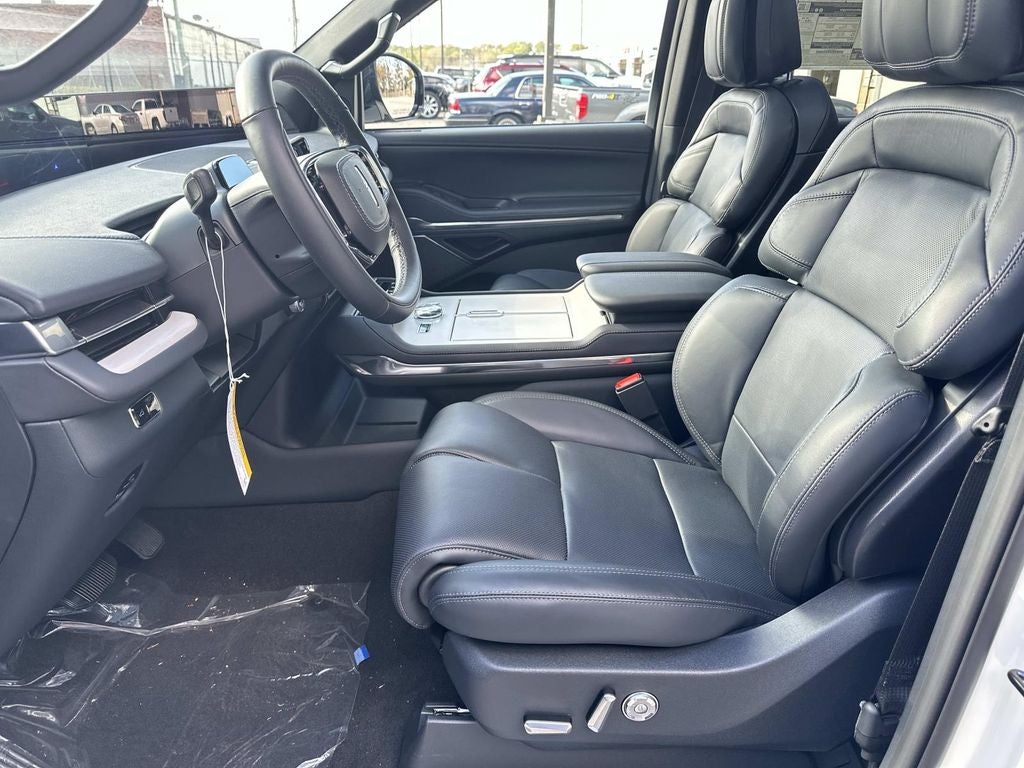 2025 Lincoln Navigator L Reserve