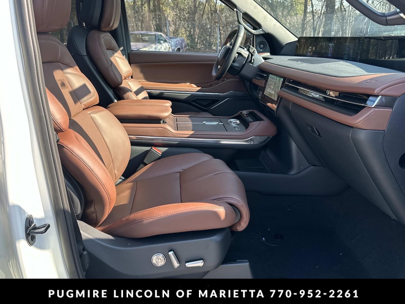 2026 Lincoln Navigator L Reserve