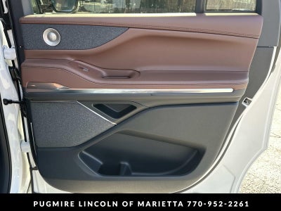 2026 Lincoln Navigator L Reserve