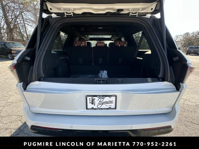 2026 Lincoln Navigator L Reserve