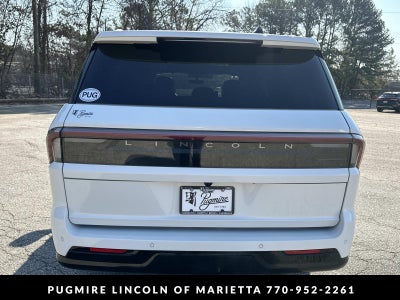 2026 Lincoln Navigator L Reserve