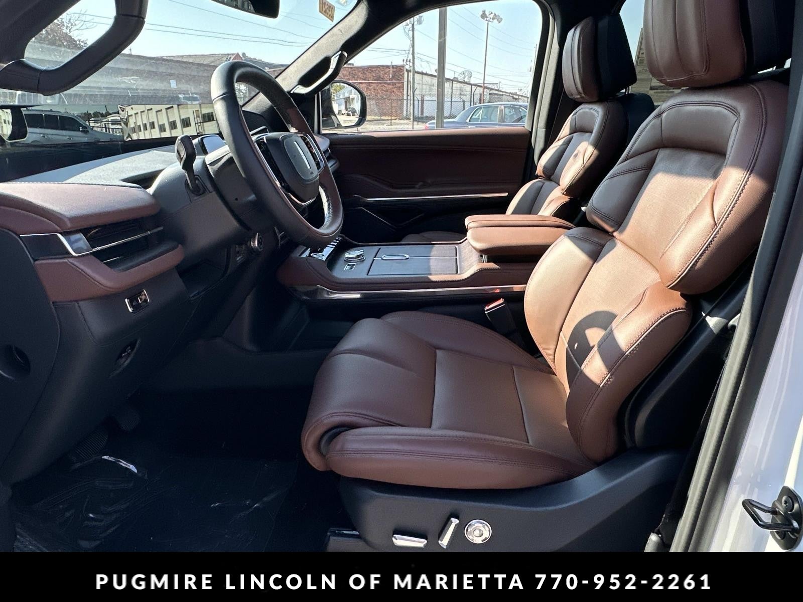 2026 Lincoln Navigator L Reserve