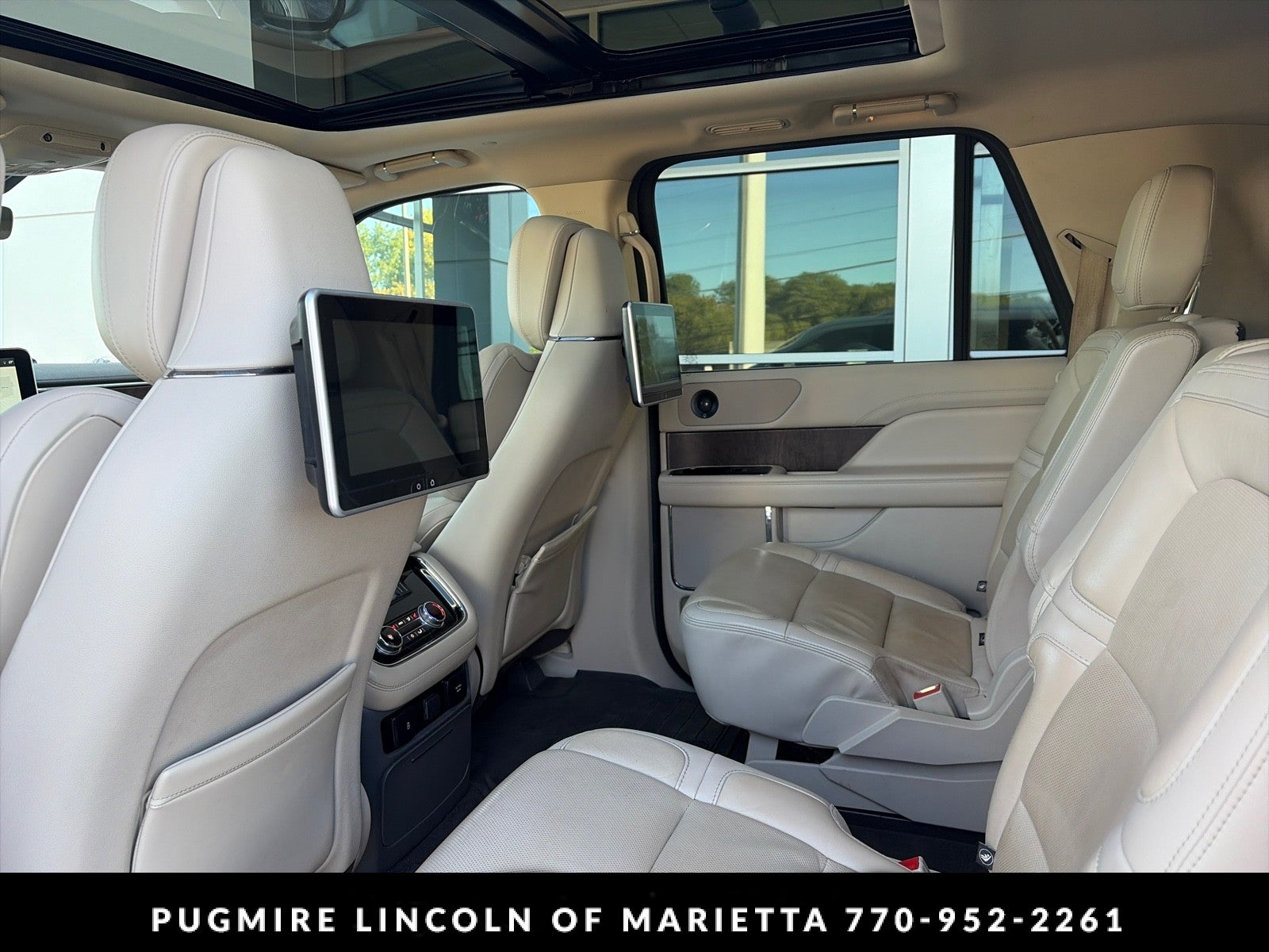 2020 Lincoln Navigator L Reserve