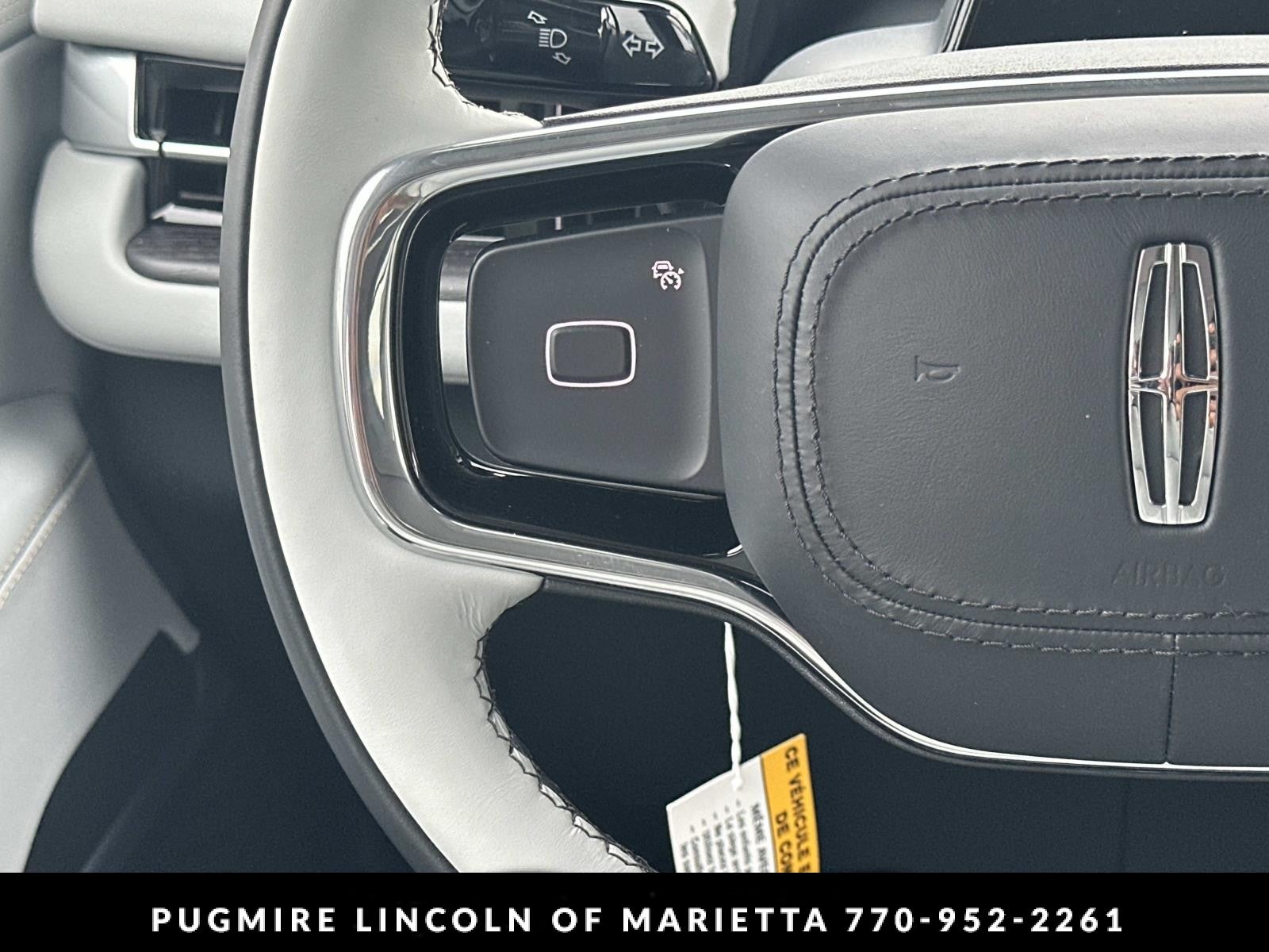 2027 Lincoln Navigator L Black Label