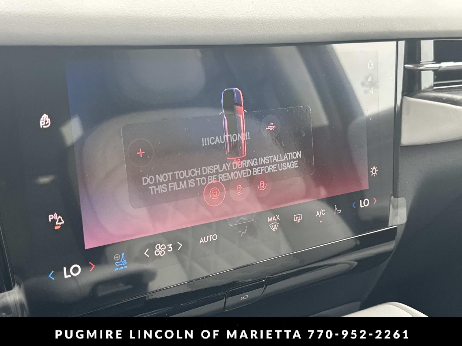 2027 Lincoln Navigator L Black Label