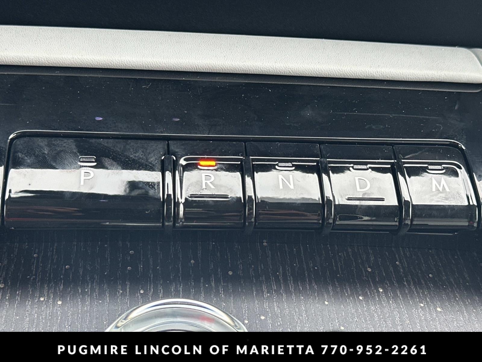 2027 Lincoln Navigator L Black Label