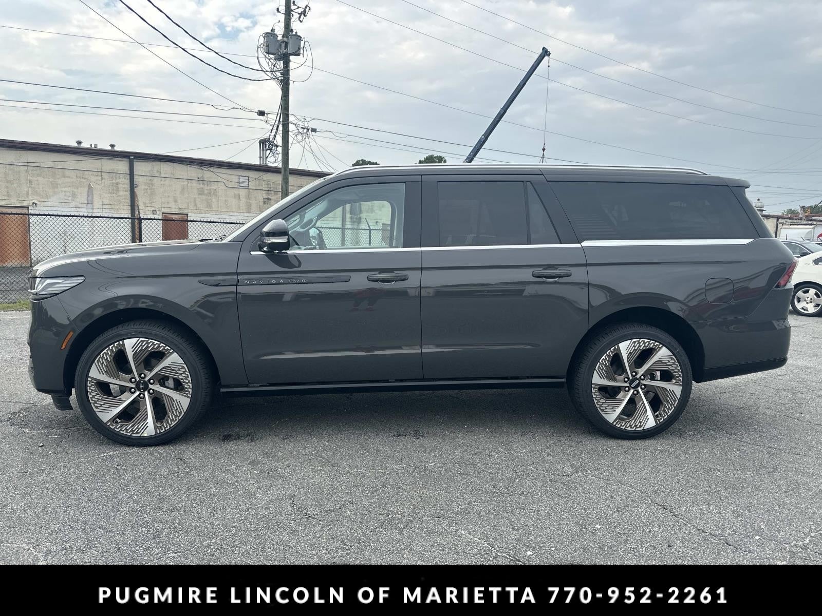 2027 Lincoln Navigator L Black Label