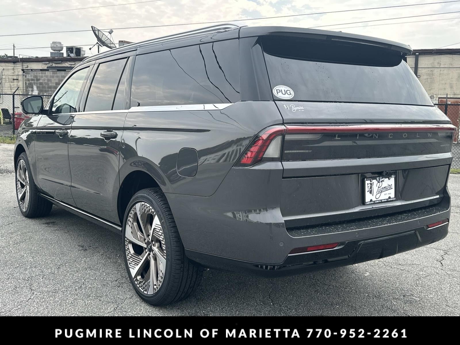 2027 Lincoln Navigator L Black Label