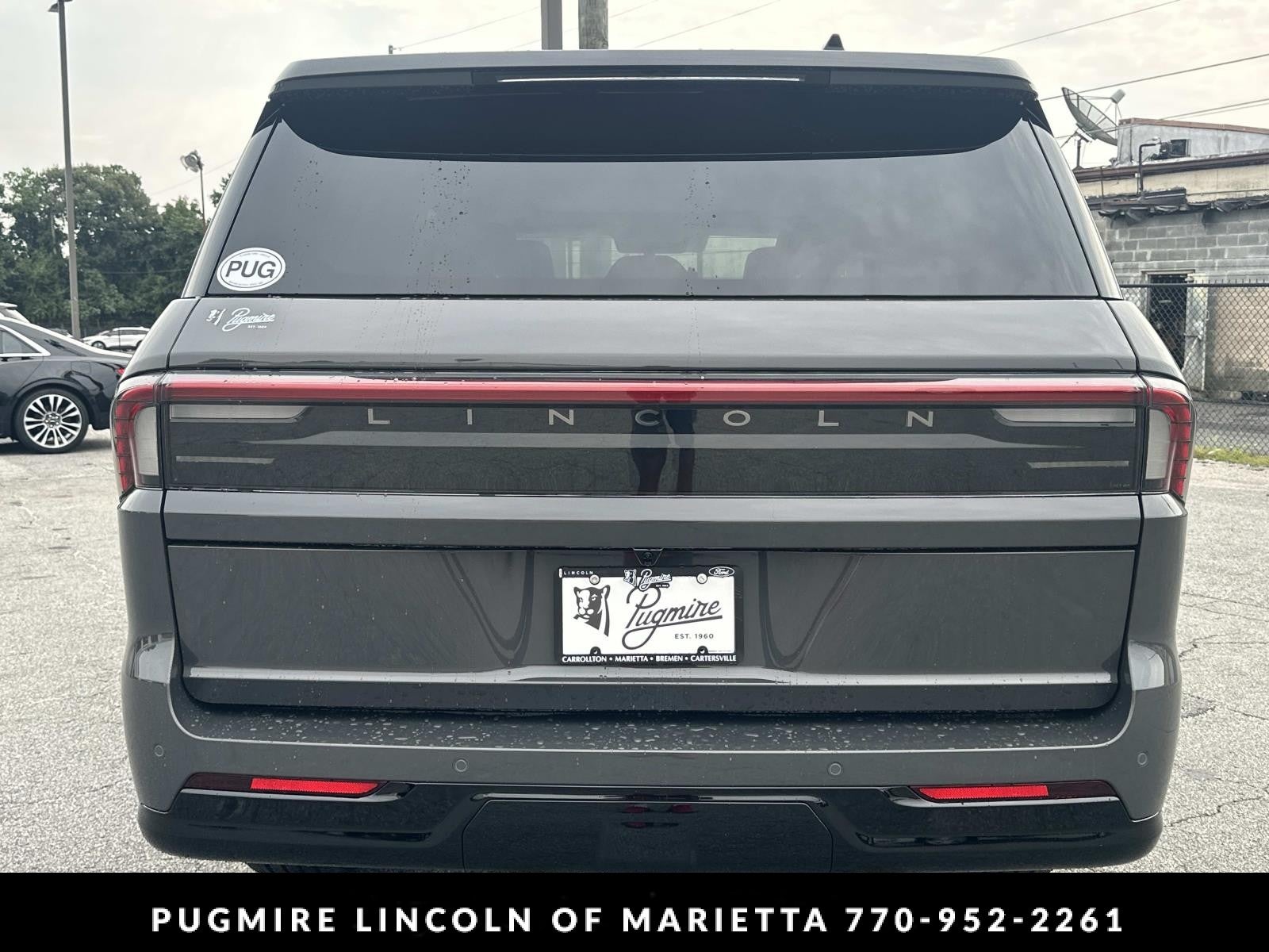 2027 Lincoln Navigator L Black Label