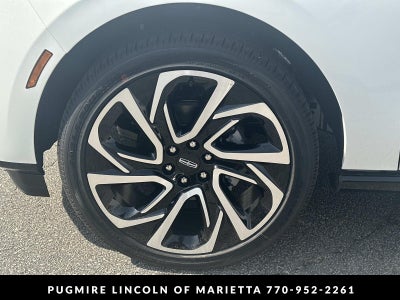 2027 Lincoln Navigator L Black Label