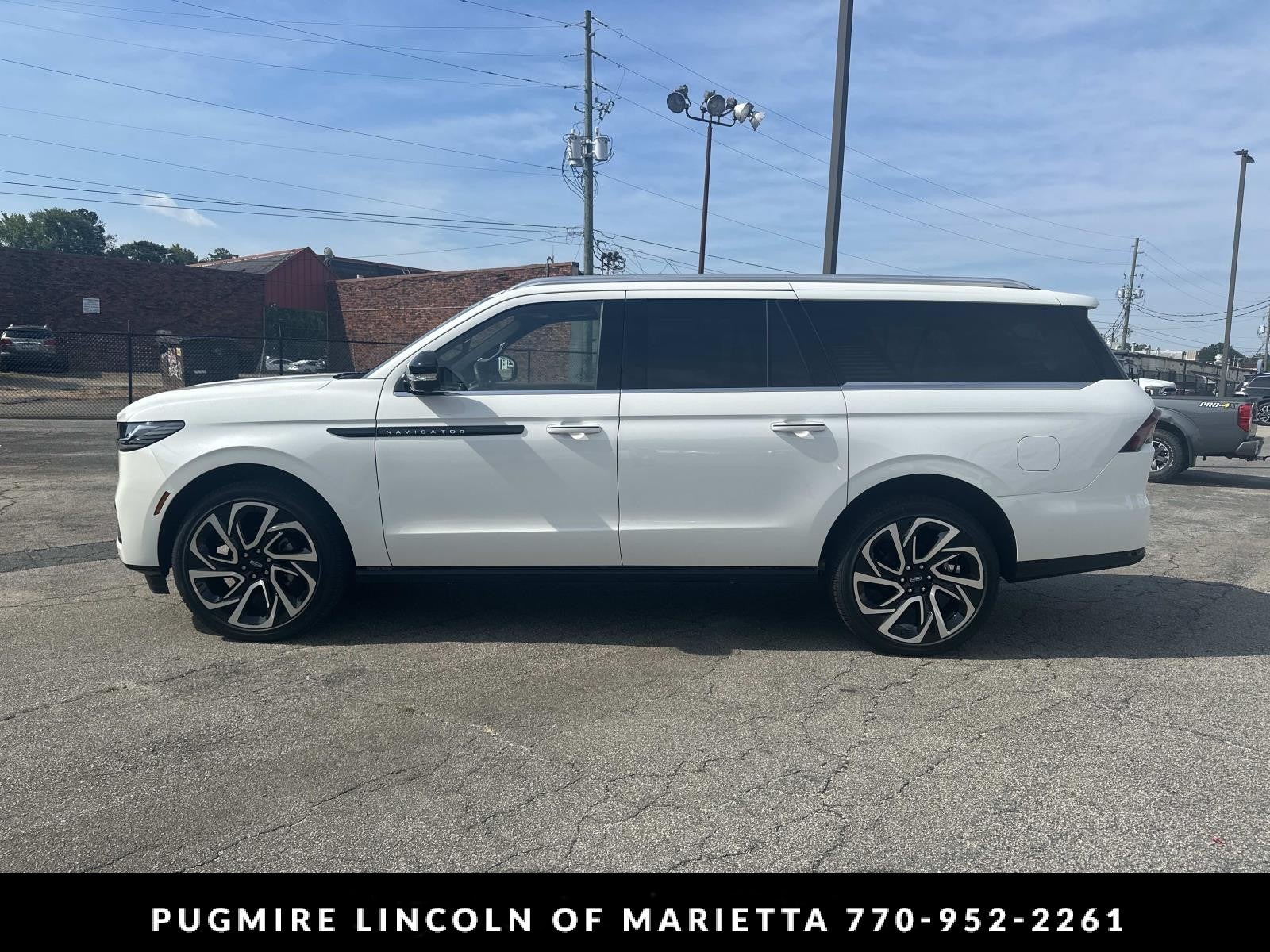 2027 Lincoln Navigator L Black Label
