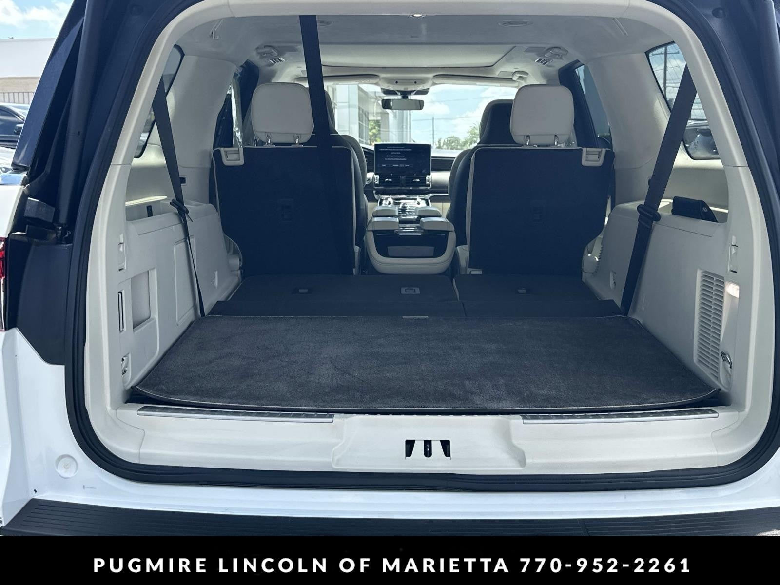 2023 Lincoln Navigator L Black Label